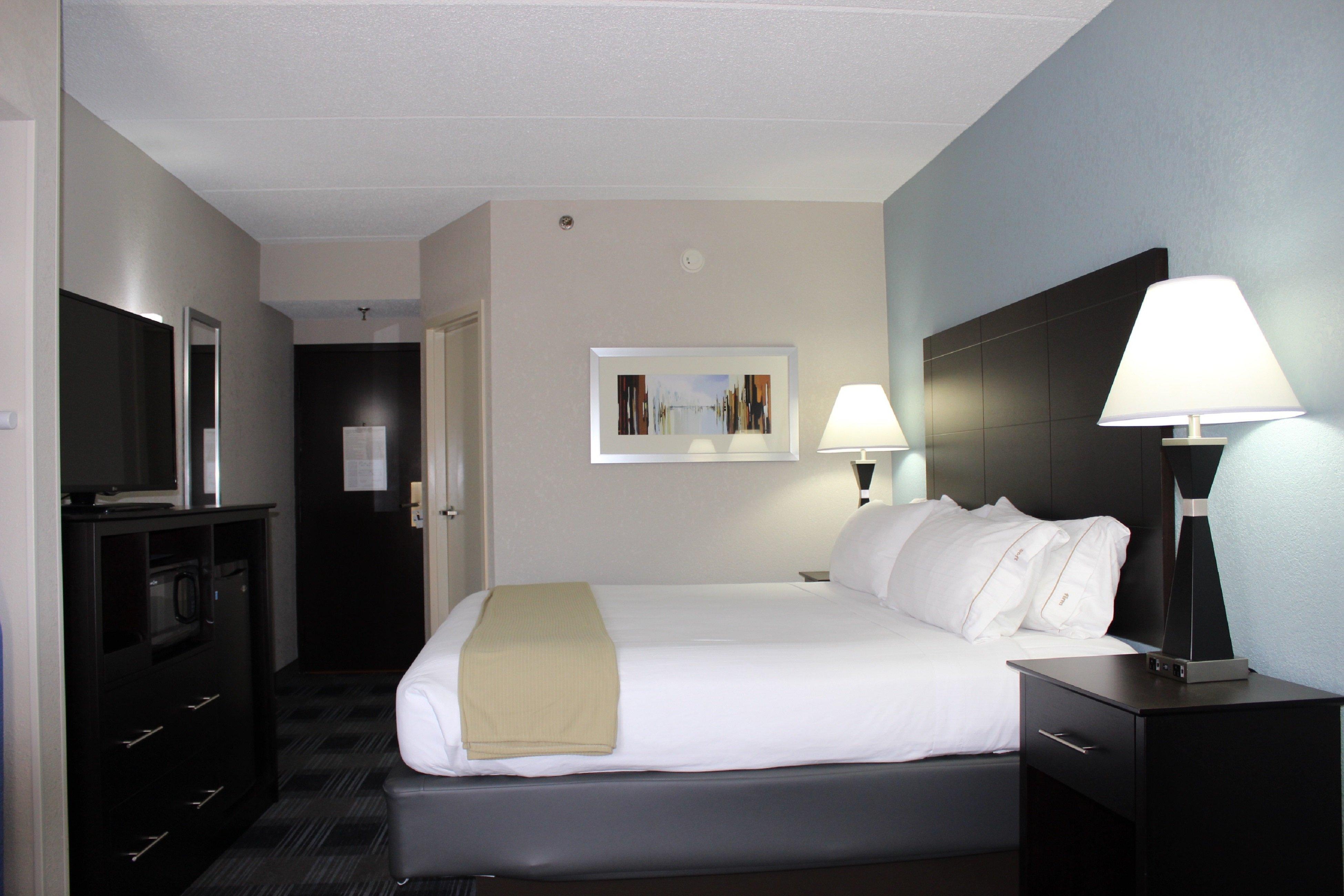 Holiday Inn Express Forsyth By Ihg Экстерьер фото