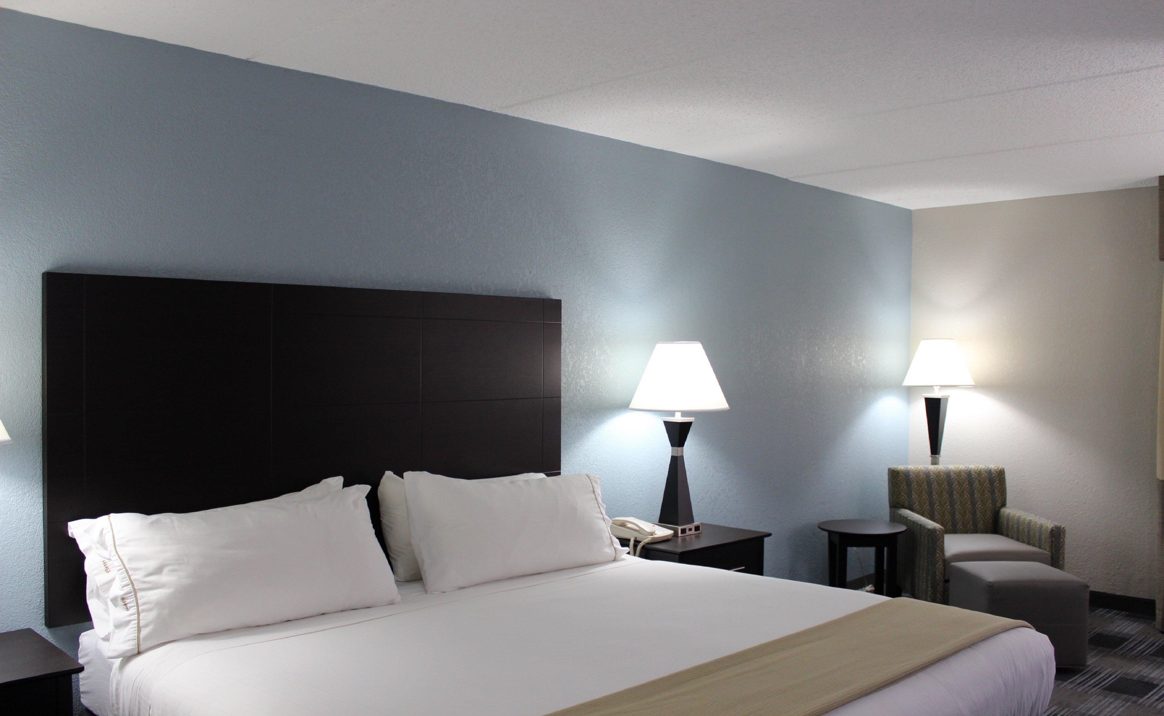 Holiday Inn Express Forsyth By Ihg Экстерьер фото